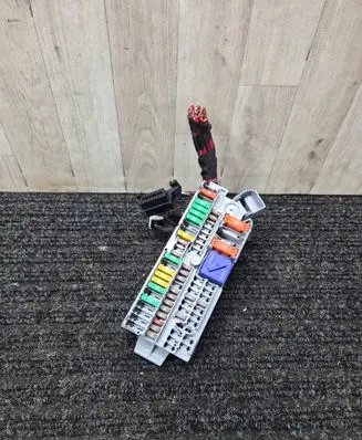 BMW 5 G30 G31 G38 Fuse box set 9350313 61149350313