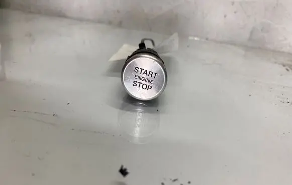 Audi A8 S8 D4 4H Engine start stop button switch 10050570