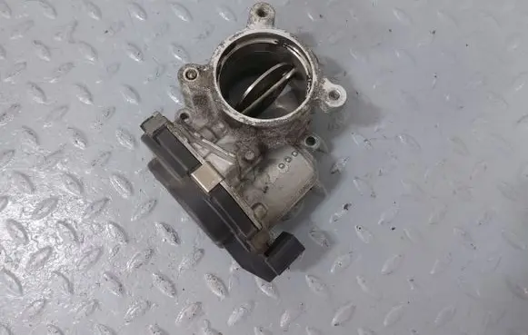 Skoda Karoq Throttle valve 05L128063A