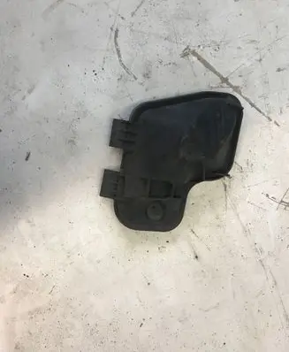 Audi A6 S6 C4 4A Headlight/headlamp dust cover 14137500
