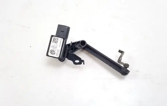 Porsche Taycan 9J1 Headlight/headlamp level sensor 9J1616571B 22818811