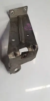 BMW X5 E70 Bracket in trunk/boot 7162628