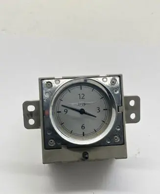Chrysler 300 - 300C Clock 53959A 04602626AC 220187