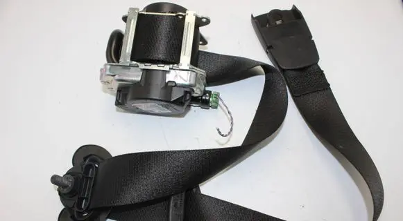 BMW X1 F48 F49 Front seatbelt 628901000 0589P10021 010L0000
