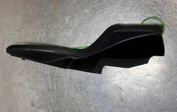 Renault Kangoo II Wiper trim 8200439448