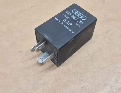 Audi A6 S6 C4 4A Other relay 443963281