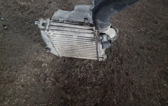 Audi A8 S8 D3 4E Intercooler radiator 4E0145805J