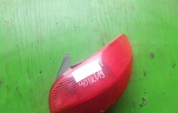 Peugeot 206 Rear/tail lights