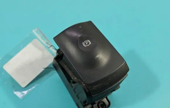 Renault Koleos I Handbrake/parking brake auto hold switch 251758024R IMPRK1488561