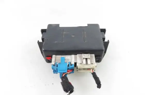 Chevrolet Captiva Central body control module 15916961