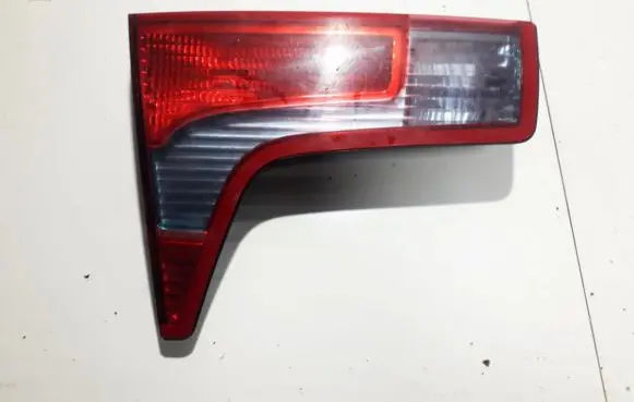 Citroen C5 Tailgate rear/tail lights 89032711X31