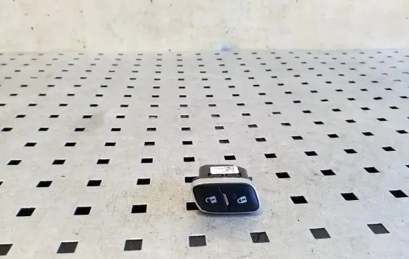 Ford Ranger Central locking switch button JB3T14017BA3JA6 JB3T14017