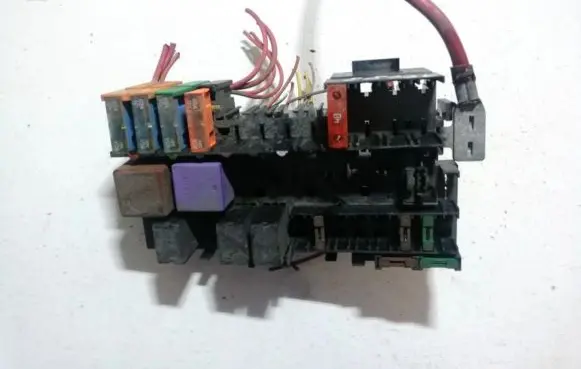 Renault Scenic I Fuse box set 770397782