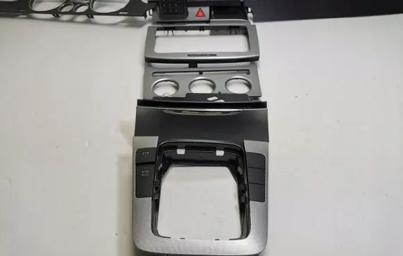 Volkswagen PASSAT B6 Dashboard glove box trim 