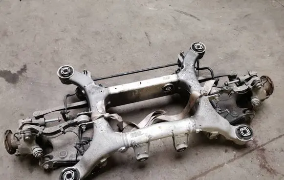 BMW 7 F01 F02 F03 F04 Rear subframe 6794666 HT6ZBF01 90957062