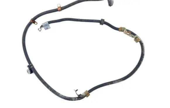 Mercedes-Benz C W204 Positive cable (battery) A2044402713