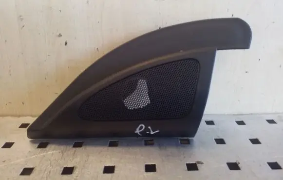 Hyundai ix35 Front door speaker cover trim 876502S000