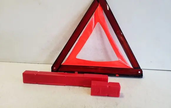 Porsche Cayenne (92A) Emergency warning sign 8K0860251