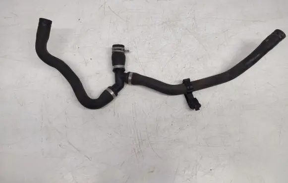 Ford Focus Engine coolant pipe/hose 618C351 2027543