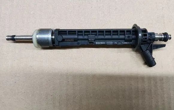 Mercedes-Benz Citan II W420 Fuel injector 0261500732-KG
