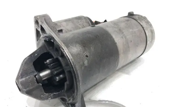 Opel Zafira B Starter motor