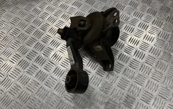 Hyundai Tucson TL Engine mount vacuum valve 21810-D3500
