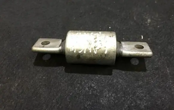 Lancia Kappa Engine mount bracket