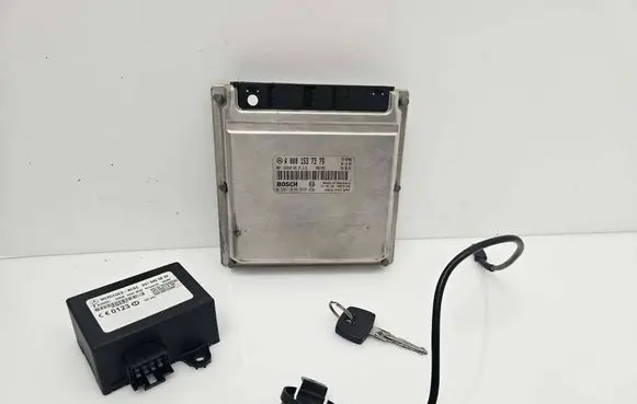 Mercedes-Benz Sprinter W901 W902 W903 W904 Engine control unit/module A0001537379 28RTF186 0281010970