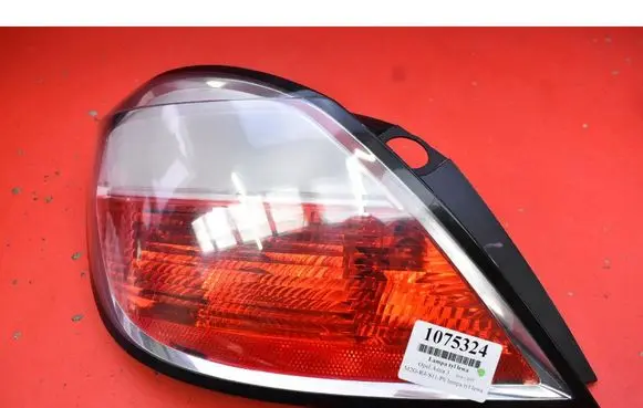 Opel Astra H Rear/tail lights 24451835