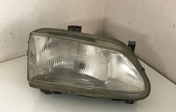 Renault Scenic I Headlight/headlamp 4706 02A02HCR175