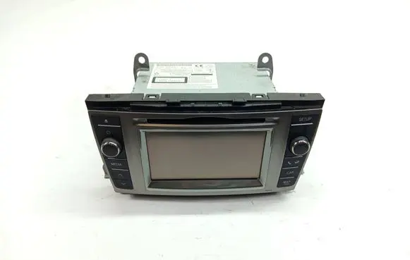 Toyota Avensis T270 Navigation unit CD/DVD player 86840YY080