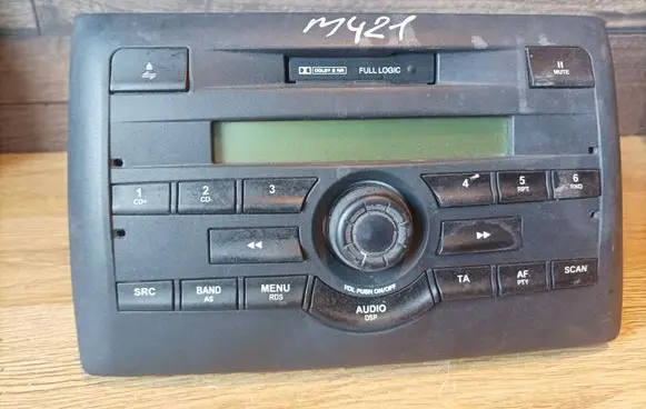 Fiat Stilo Radio/CD/DVD/GPS head unit M009348 735296994 E11020403
