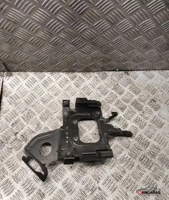 Mercedes-Benz GLK (X204) Other engine part a2045400740