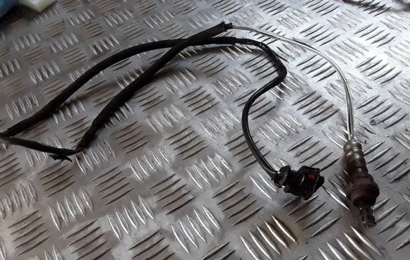 Opel Vectra B Lambda probe sensor 12567681