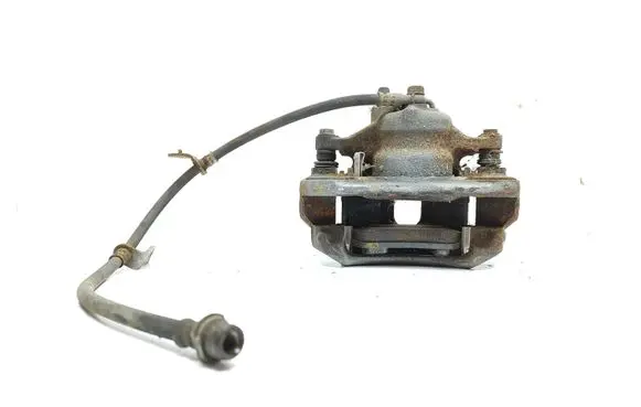 Toyota Auris 150 Front brake caliper