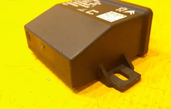 Peugeot 208 Other control units/modules 9832786480 147000066800 10EE0190024