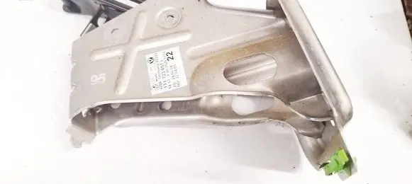 Volkswagen Touran I Other exterior part 1T1723057L