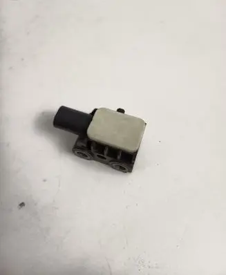 BMW X5 E70 Airbag deployment crash/impact sensor 9152262