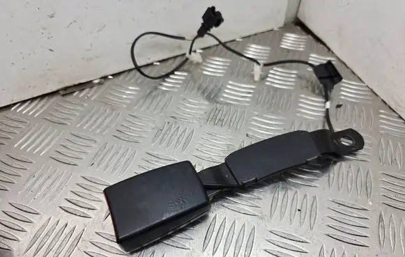 Seat Ibiza IV (6J,6P) Front seatbelt buckle 6R0857756B