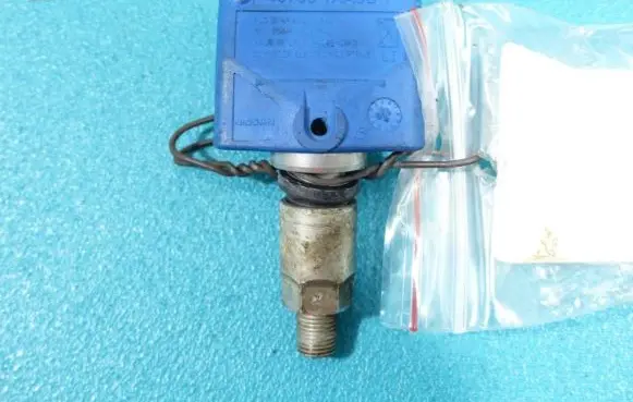 Nissan Maxima A35 Tire pressure sensor 407001AA0B IMPRK884572