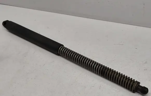 BMW 7 E65 E66 Tailgate/trunk strut/damper 7042104 51247042104