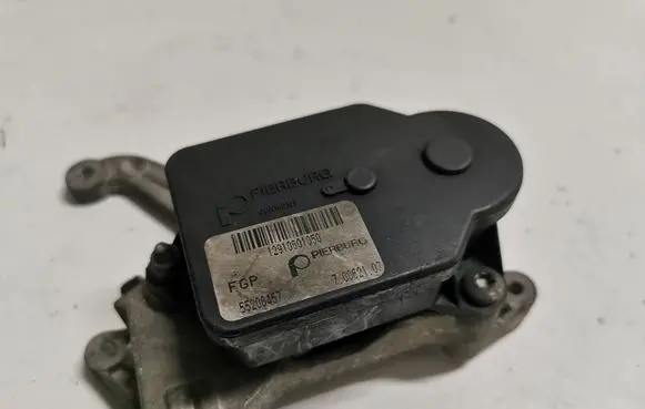Opel Zafira B Intake manifold valve actuator/motor 55206457
