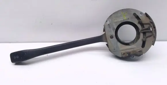 Volkswagen Polo II 86C 2F Indicator stalk 7870