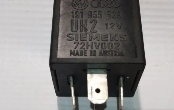 Volkswagen Golf II Other relay 191955529
