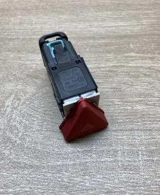 Volkswagen Golf V Hazard light switch 1K0953509A