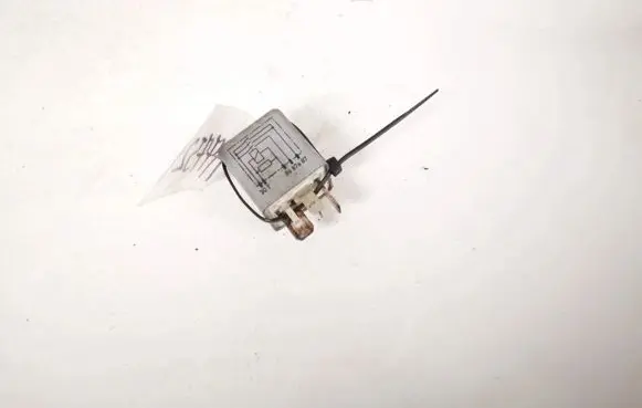 Audi A6 S6 C5 4B Other relay 4d0951253 899309000