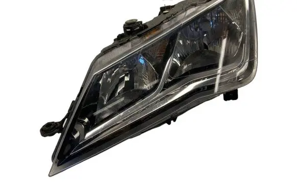 Seat Leon (5F) Headlight/headlamp 90044559 05701A2 12052019M