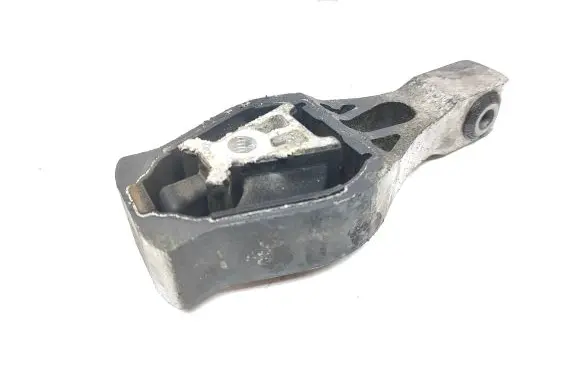 Peugeot 308 Engine mount bracket 9805734780 141641352