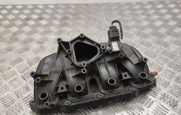 Volkswagen PASSAT B7 Intake manifold 03C129711AJ 0281002401 038906051C