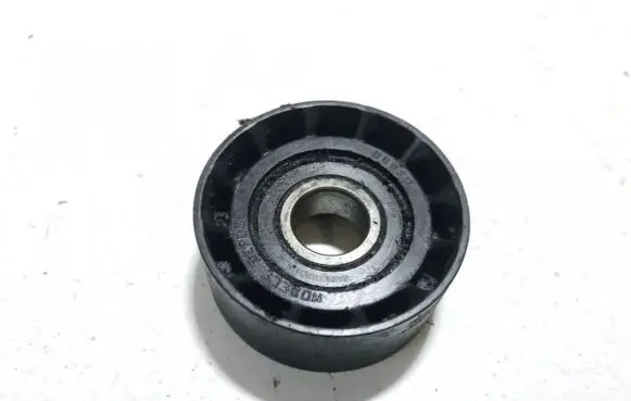Toyota Corolla Verso E121 Belt tensioner pulley 6203dul1